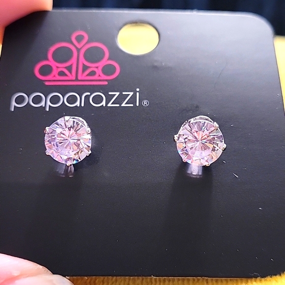 NWT Crystal Stud earrings